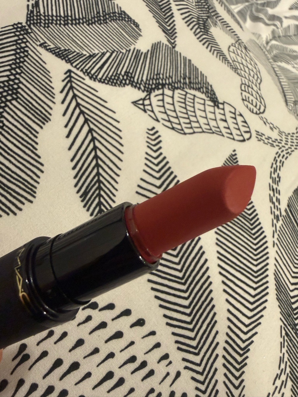MAC Cosmetics Matte Lipstick โ Deep Brick Red